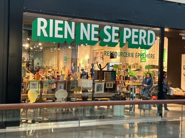 Les Terrasses du Port, centre commercial très vert(ueux) 3