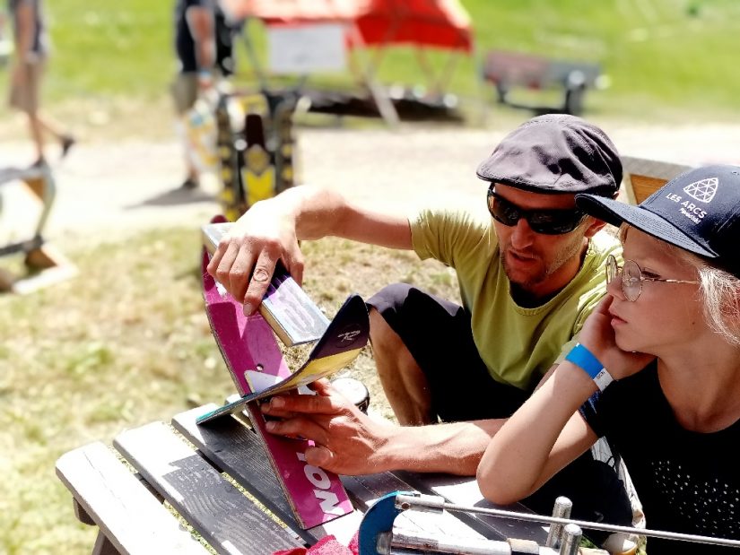 Revaloriser de vieux skis pour en faire du mobilier design ! 1