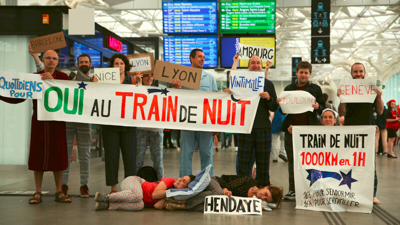 Les croisés du train de nuit 8