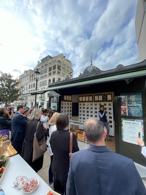 Des étals paysans dans d’anciens kiosques à journaux 2