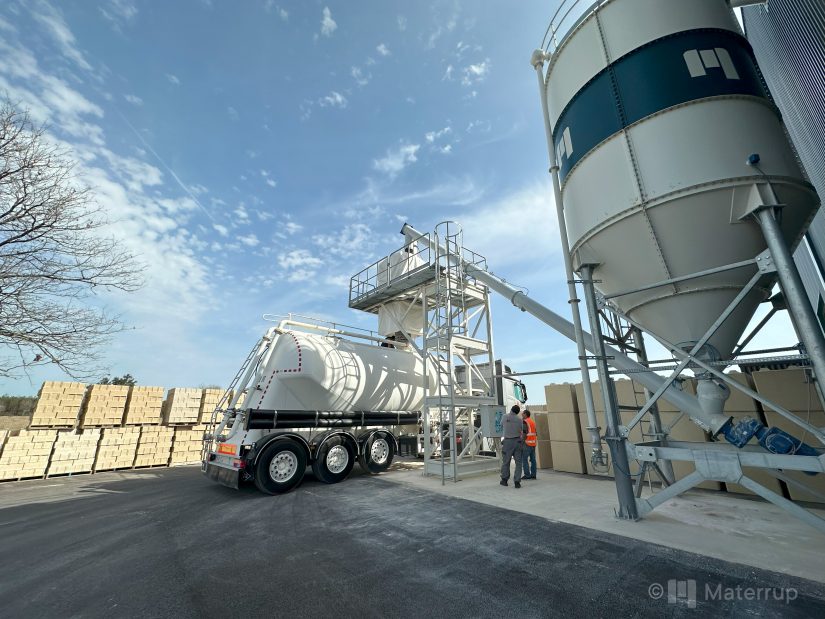 Chargement de ciment