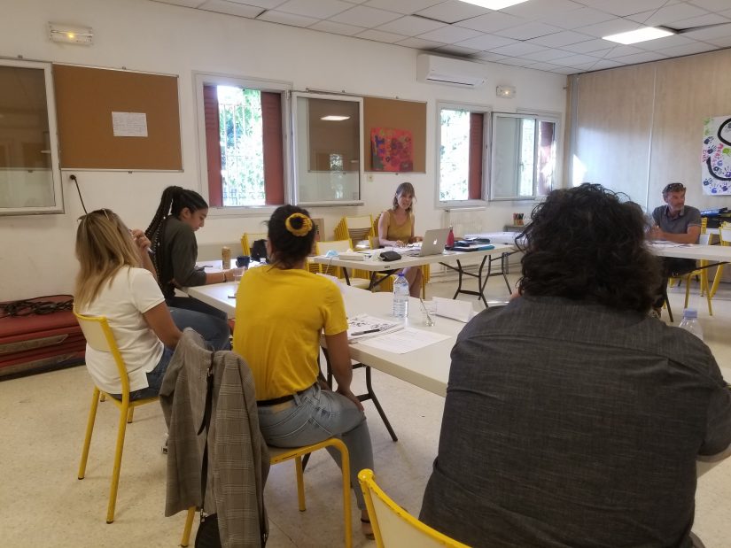 L'association est également centre de formation, pour accompagner les professionnels.