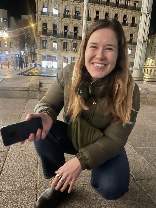 Contre l’isolement des SDF, papote et pétanque avec Entourage