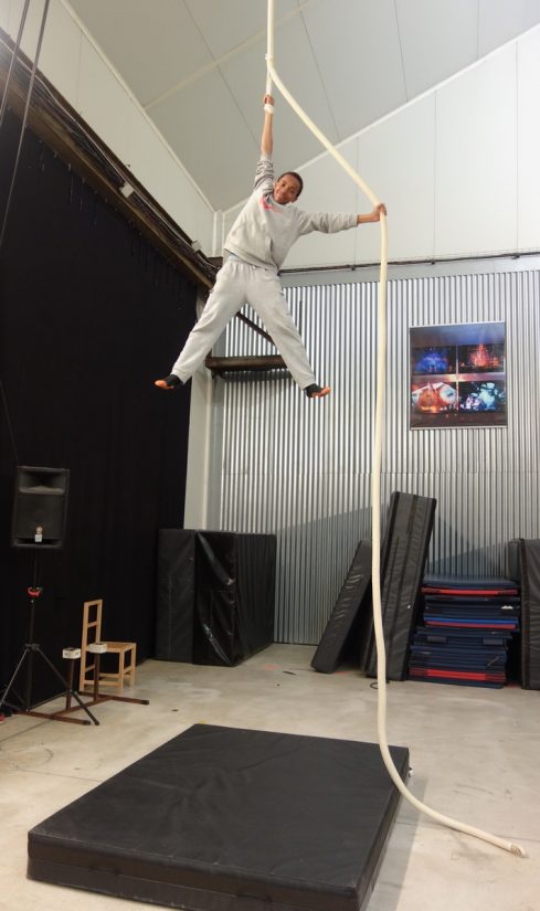 classe-cirque-archaos-college-barnier