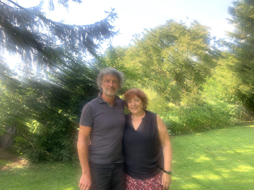 Jean-Luc et Dominique Lambert sont constamment en relation avec les autorités ukrainiennes. Celles-ci leur ont demandé d’accueillir les enfants trois mois l’été et autant de temps l’hiver. 