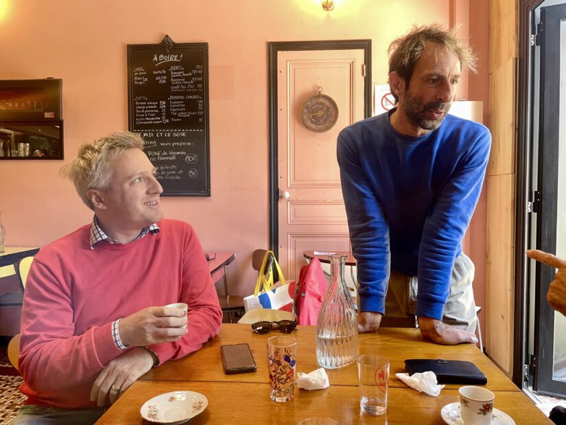 Pour le sauver, des clients achètent leur restaurant 2