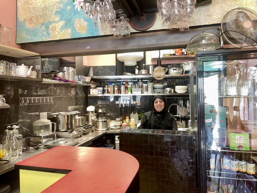 Pour le sauver, des clients achètent leur restaurant 3