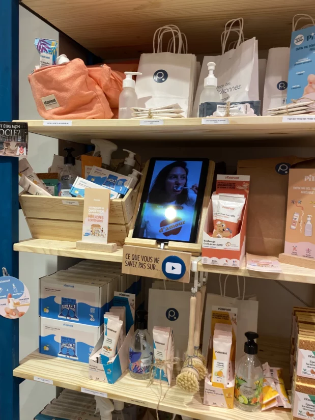 Grâce au gros bout bouton intitulé "ce que vous ne savez pas sur", vous pouvez en apprendre plus sur la marque sans savon Pimpant, découvrir son histoire et ses produits.