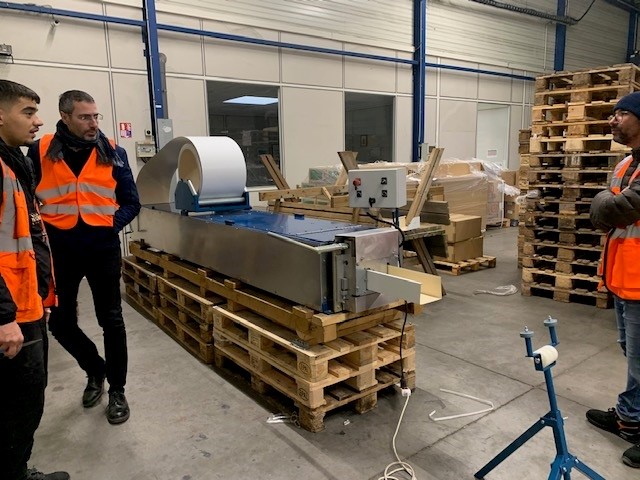 Le profilage, découpe à la demande des produits pour les entreprises du BTP est une des nouvelles activités de Main Forte.